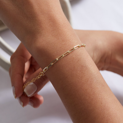 MAUI Gold Paperclip Armband